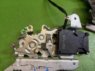 Замок двери левый задний MAZDA BONGO FRIENDEE SGEW FE-E S05D-73-380B, S05D-73-3H0D, S05D733H0D, S05D-73-3H2B, S05D733H2B, S05D-73-3H0C, S05D733H2B 3 ракурс