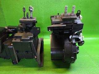 Печка салона NISSAN VANETTE SKP2MN L8 3 ракурс
