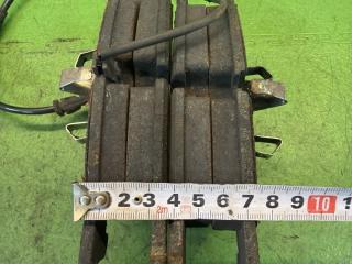 Тормозные колодки передние BMW X5 F15 N57D30A 34116852253 2 ракурс Тормозные колодки передние BMW X5 F15 N57D30A 34116852253 2 ракурс