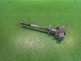 Крепление торсиона MAZDA BONGO SK82M F8 54216HC000, S08334050C 2 ракурс Крепление торсиона MAZDA BONGO SK82M F8 54216HC000, S08334050C 2 ракурс