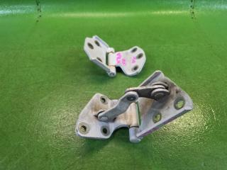 Петля 5-двери задняя MITSUBISHI PAJERO IO H76W 4G93 MR335694, MR335696 2 ракурс Петля 5-двери задняя MITSUBISHI PAJERO IO H76W 4G93 MR335694, MR335696 2 ракурс