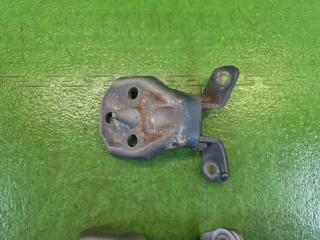 Петля дверная левая передняя MAZDA BONGO SK82M F8 80401-HA00A, 80401-HA00A 80421-HA001 5 ракурс Петля дверная левая передняя MAZDA BONGO SK82M F8 80401-HA00A, 80401-HA00A 80421-HA001 5 ракурс
