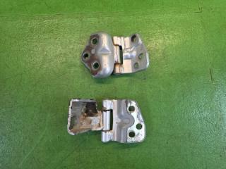 Петля 5-двери задняя SUZUKI JIMNY JB23W K6AT 69320-60G01, 69310-60G01 1 ракурс