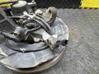 Ступица левая передняя MITSUBISHI PAJERO IO H76W 4G93 MR319603, MR319572 MR334996 5 ракурс