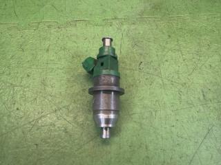 Инжектор MITSUBISHI LANCER CEDIA CS2A 4G15 1465A015, 1465A014, E7T05075 1 ракурс