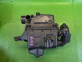 Корпус воздушного фильтра TOYOTA AQUA NHP10 1NZ-FXE 17700-21200, 17701-21140, 17751-21220, 17812-21040, 100141-847, 114060-425 1 ракурс