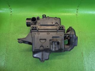 Корпус воздушного фильтра TOYOTA AQUA NHP10 1NZ-FXE 17700-21200, 17701-21140, 17751-21220, 17812-21040, 100141-847, 114060-425 1 ракурс