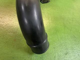 Патрубок интеркулера TOYOTA DYNA KDY281 1KD-FTV 17361-30050, 17343-30060 2 ракурс Патрубок интеркулера TOYOTA DYNA KDY281 1KD-FTV 17361-30050, 17343-30060 2 ракурс