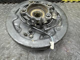 Ступица правая задняя TOYOTA VITZ NSP135 1NR-FE 42410-52060, 42431-52070 3 ракурс