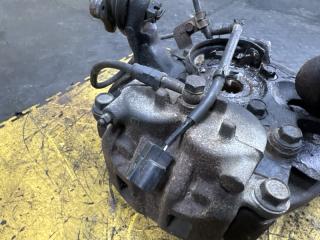 Ступица левая передняя MITSUBISHI PAJERO V75W 6G74 MN103586, MR407116 4 ракурс Ступица левая передняя MITSUBISHI PAJERO V75W 6G74 MN103586, MR407116 4 ракурс