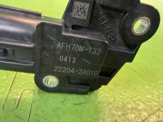 Датчик подачи воздуха TOYOTA YARIS MXPA10 M15A-FKS 22204-24010 3 ракурс