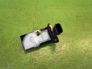 Датчик подачи воздуха TOYOTA YARIS MXPA10 M15A-FKS 22204-24010 4 ракурс