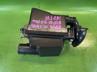 Корпус воздушного фильтра TOYOTA AQUA NHP10 1NZ-FXE 17700-21200, 17812-21040, 17701-21140, 114060-4250, 17751-21220 2 ракурс