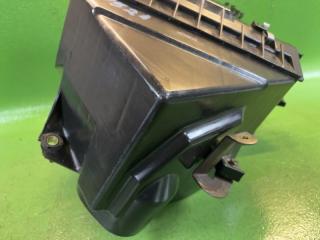 Корпус воздушного фильтра NISSAN ELGRAND APE50 VQ35-DE 16500-4W000 3 ракурс