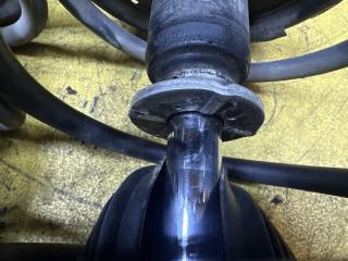 Стойка подвески передняя NISSAN ELGRAND APE50 VQ35-DE 54302-VG225, 54303-VG225 5 ракурс