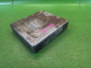 Блок efi MITSUBISHI MIRAGE CJ1A 4G13 MD336613, E2T65785 3 ракурс