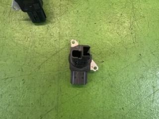 Датчик подачи воздуха TOYOTA PRIUS ALPHA ZVW41 2ZR-FXE 22204-28010, 197400-5310 4 ракурс