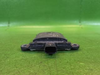 Датчик парковки задний TOYOTA YARIS MXPH10 M15A-FXE 88162-K0040 3 ракурс