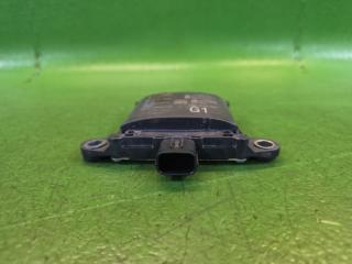 Датчик парковки задний TOYOTA YARIS MXPH10 M15A-FXE 88162-K0040 3 ракурс