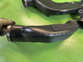 Патрубок воздушного фильтра MITSUBISHI CANTER FBA20 4P10 ME423348, ML242837, ME423061 5 ракурс