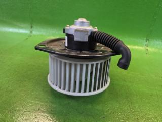 Мотор печки TOYOTA DYNA KDY281 1KD-FTV 87104-37120, 87105-37030, 23004YA00824 3 ракурс Мотор печки TOYOTA DYNA KDY281 1KD-FTV 87104-37120, 87105-37030, 23004YA00824 3 ракурс