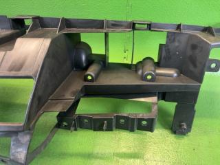 Решетка передняя MAZDA AXELA BL3FW L3-VDT BBN6-507M1 4 ракурс