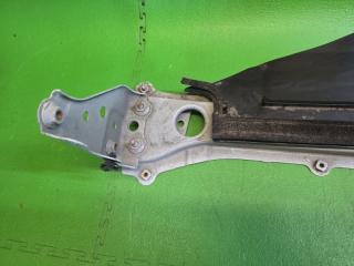 Планка телевизора TOYOTA YARIS MXPH10 M15A-FXE 53028-K0010 3 ракурс