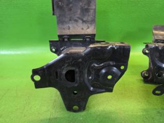 Крепление жесткости бампера переднее TOYOTA YARIS MXPH10 M15A-FXE 57013-K0010, 16695-15010, 16691-15020, 57013-K0010 57014-K0010 3 ракурс