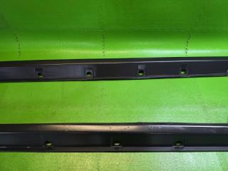 Накладка на порог TOYOTA FJ CRUISER GSJ15 1GR-FE 75805-35120, 75806-35090 3 ракурс