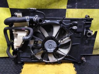 Радиатор TOYOTA AQUA NHP10 1NZ-FXE 16400-21330, 16711-21150 3 ракурс