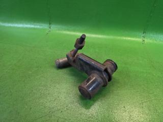 Крепление торсиона левое переднее TOYOTA DYNA KDY281 1KD-FTV 4810825010 2 ракурс