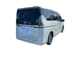 Стекло собачника правое заднее NISSAN SERENA GNC27 MR20-DD 833005TA1A 4 ракурс