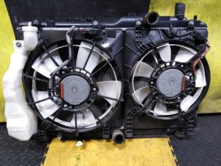 Радиатор HONDA VEZEL RU3 LEB 19010-51E-J01 3 ракурс Радиатор HONDA VEZEL RU3 LEB 19010-51E-J01 3 ракурс