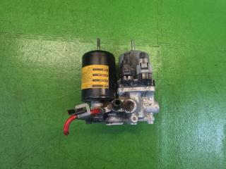 Блок abs TOYOTA PRIUS ZVW30 2ZR-FXE 47070-47060, 47070-47050 1 ракурс Блок abs TOYOTA PRIUS ZVW30 2ZR-FXE 47070-47060, 47070-47050 1 ракурс