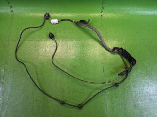 Датчик abs задний TOYOTA FJ CRUISER GSJ15 1GR-FE 1 ракурс