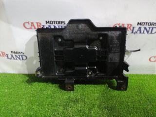 Фото запчасти подставка под аккумулятор Kia Sorento 2009 контрактная запчасть Запчасть подставка под аккумулятор Kia Sorento 2009