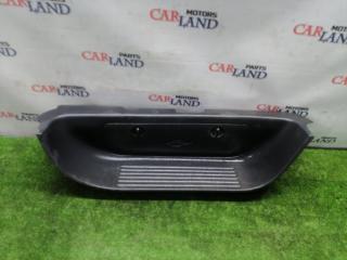 Фото запчасти накладка на порог салона передняя правая Hyundai Grand Starex 2008 контрактная запчасть Запчасть накладка на порог салона передняя правая Hyundai Grand Starex 2008