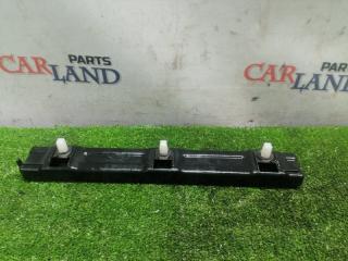 Фото запчасти крепление бампера заднее левое Hyundai Grand Starex контрактная запчасть Запчасть крепление бампера заднее левое Hyundai Grand Starex