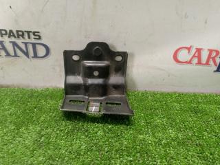 Крепление бампера переднее левое Kia Mohave 2008 контрактная Крепление бампера переднее левое Kia Mohave 2008