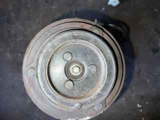 Запчасть компрессор кондиционера Mazda 3 2011