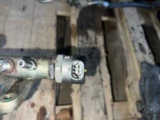 Топливная рампа Citroen C-Crosser EP 4HN