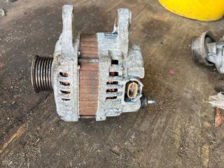 Генератор Nissan Tiida 2009