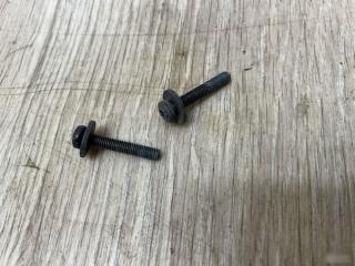 Винт датчика удара XC70 2006-2010