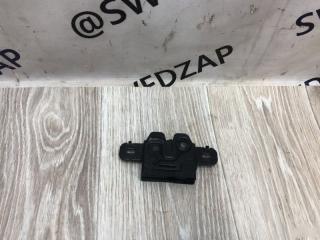 Замок капота Volvo S80 2006-2010 контрактная Замок капота Volvo S80 2006-2010