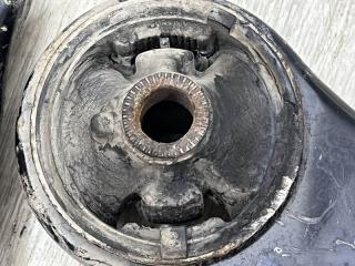 Рычаги передние Caldina 246 Рычаги передние Caldina 246