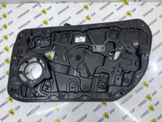 Стеклоподъемник передний правый Volvo V40 2016