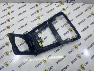 Парящая панель Volvo V40 2014 контрактная Парящая панель Volvo V40 2014