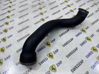 Патрубок левый Volvo S80