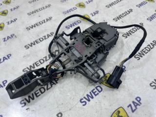 Кронштейн ручки двери передний правый Volvo XC70 2009