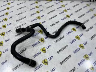 Патрубок радиатора Volvo ХС40